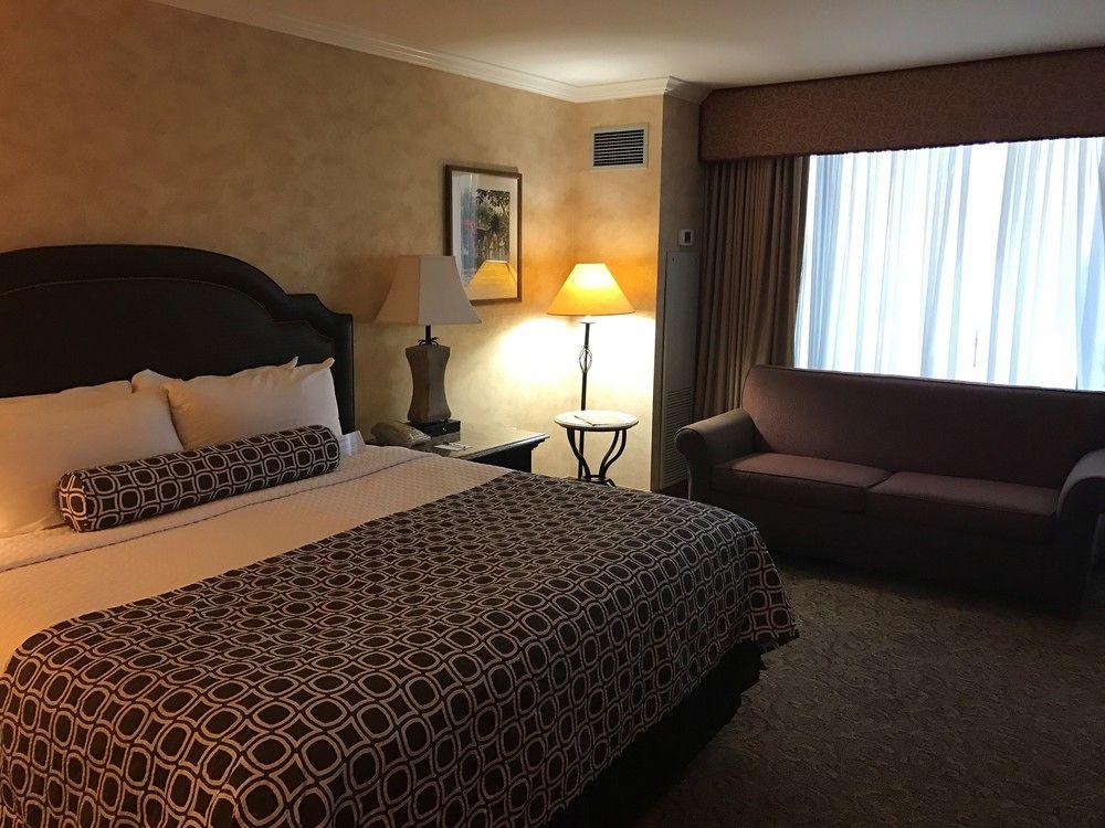 Delta Hotels By Marriott Anaheim Garden Grove Eksteriør billede