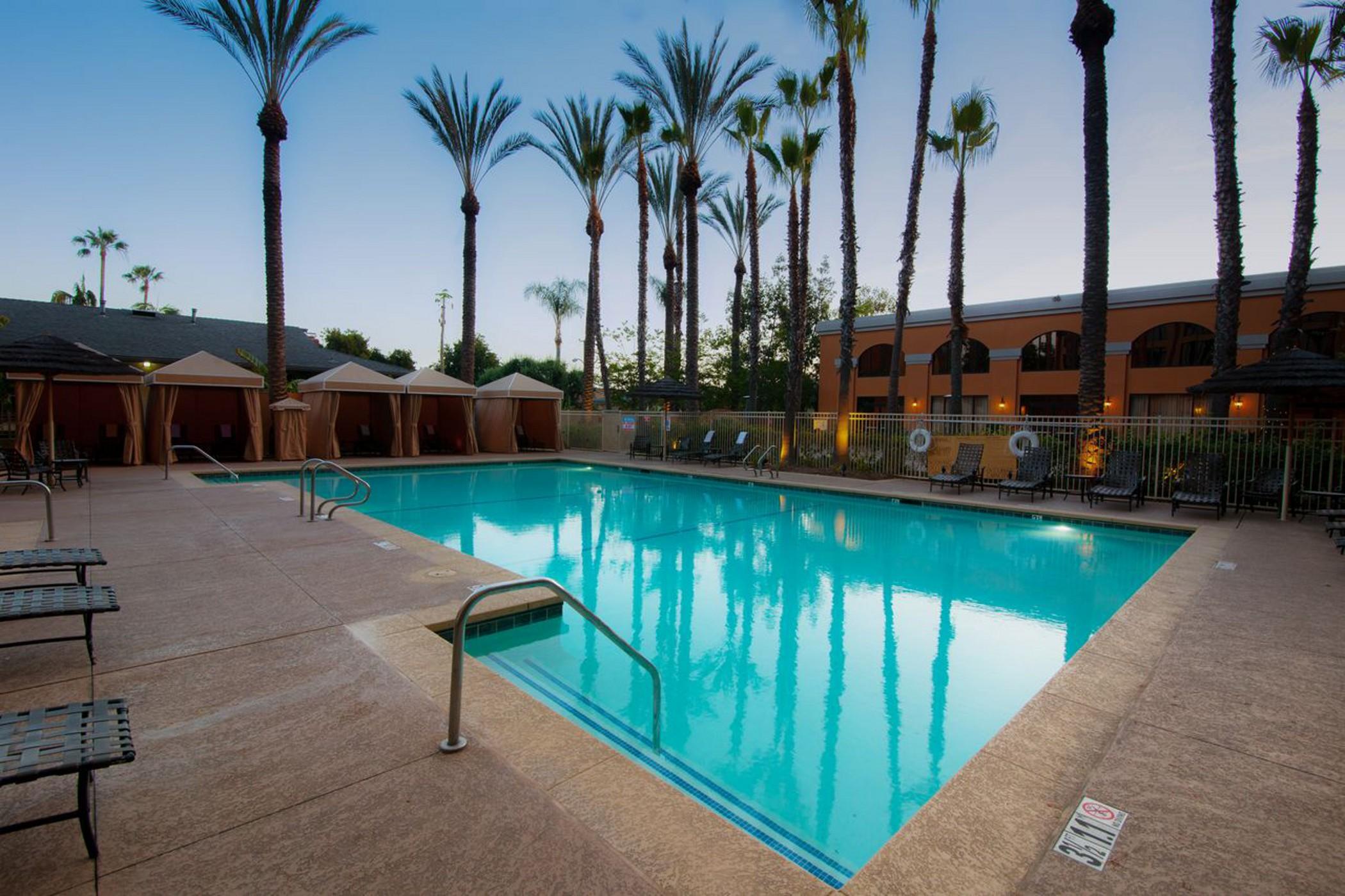 Delta Hotels By Marriott Anaheim Garden Grove Eksteriør billede