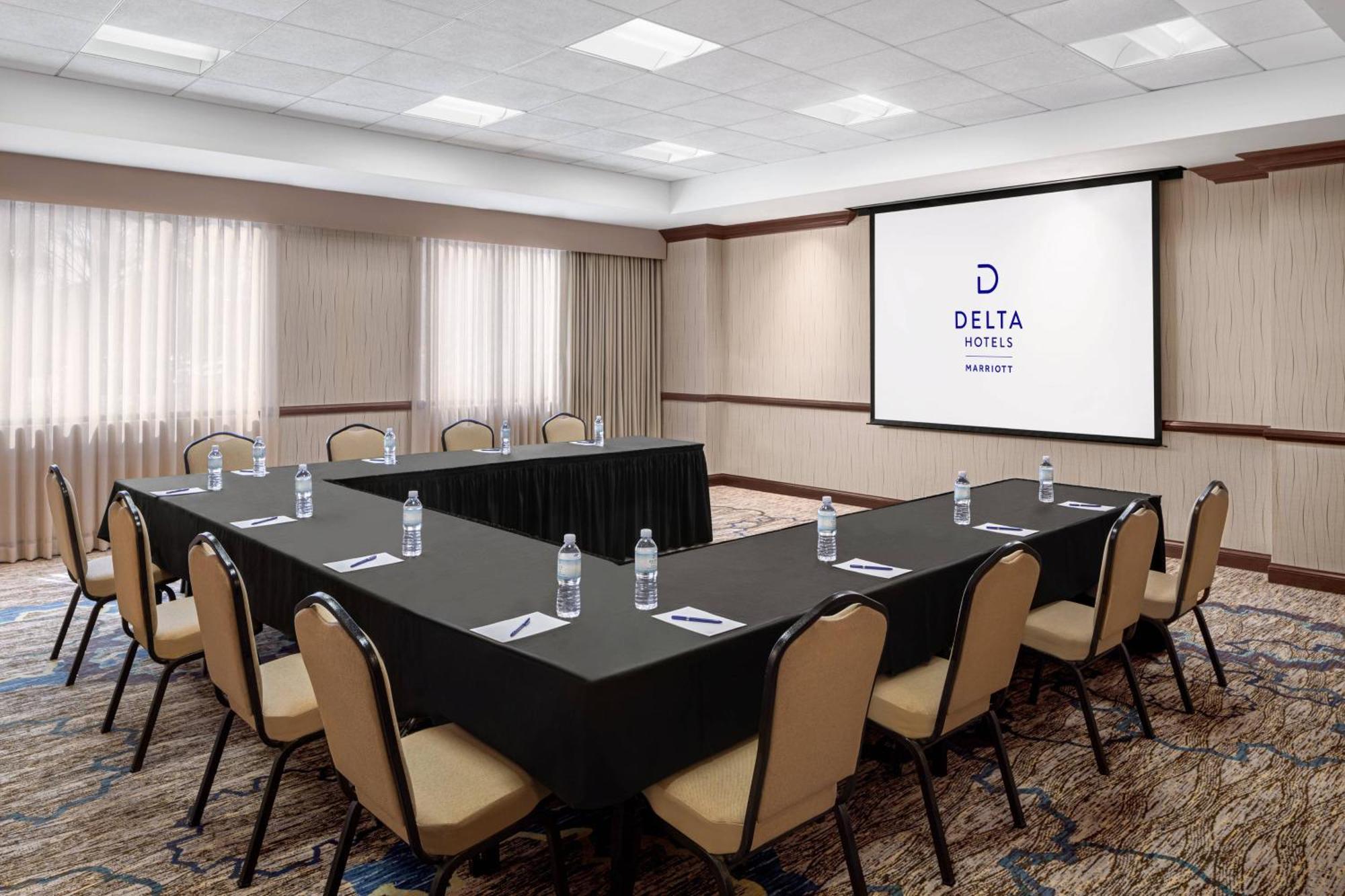 Delta Hotels By Marriott Anaheim Garden Grove Eksteriør billede