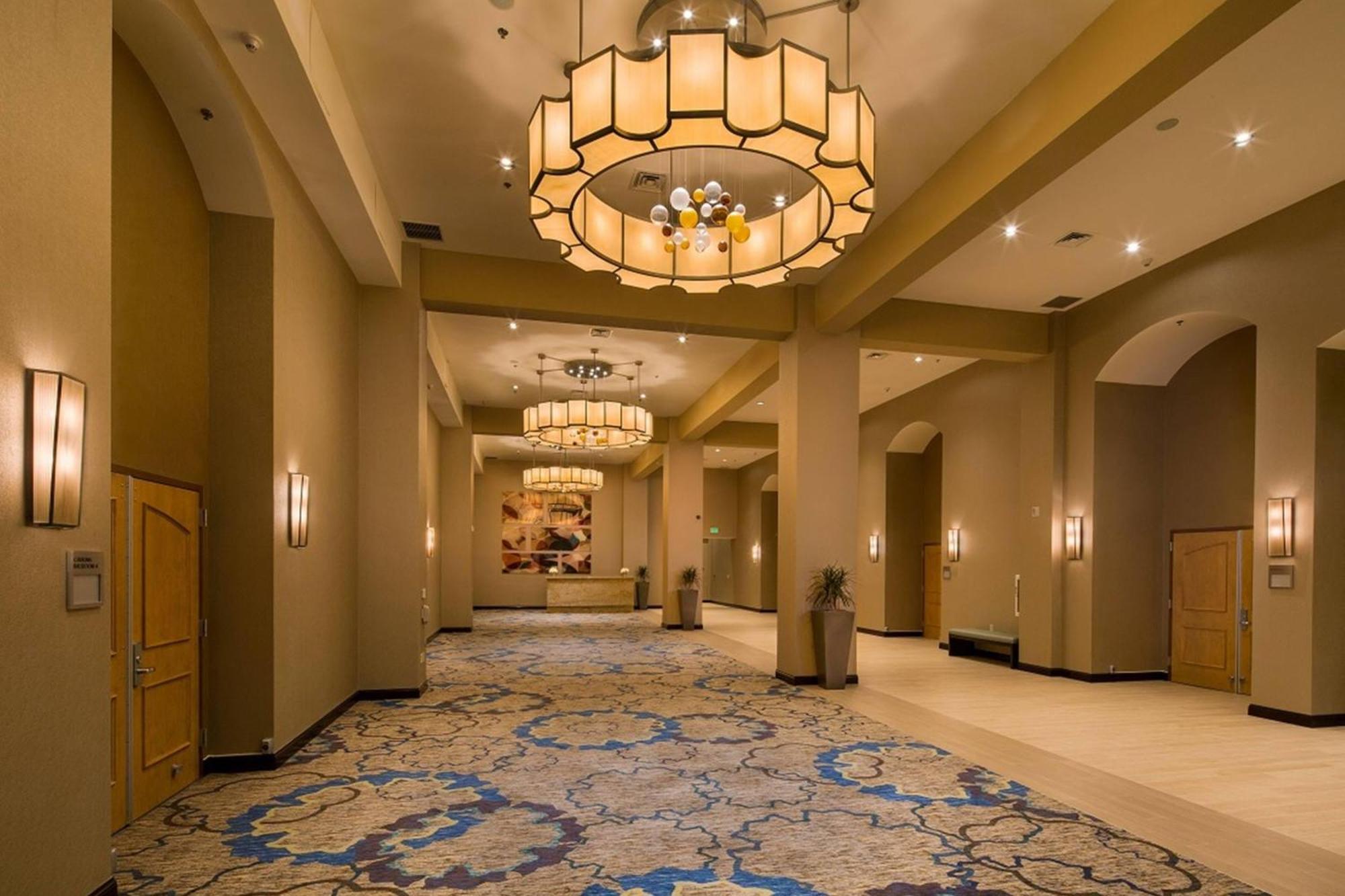 Delta Hotels By Marriott Anaheim Garden Grove Eksteriør billede